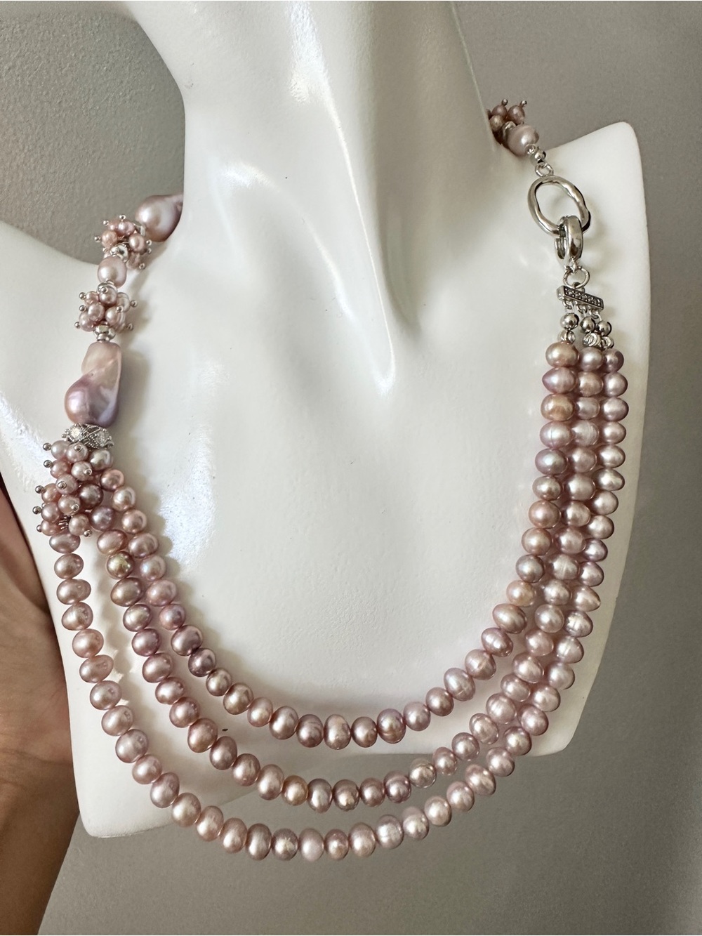 Luxurious Genuine Pearl Multi-Strand Necklace and Bracelet 7 inch Set